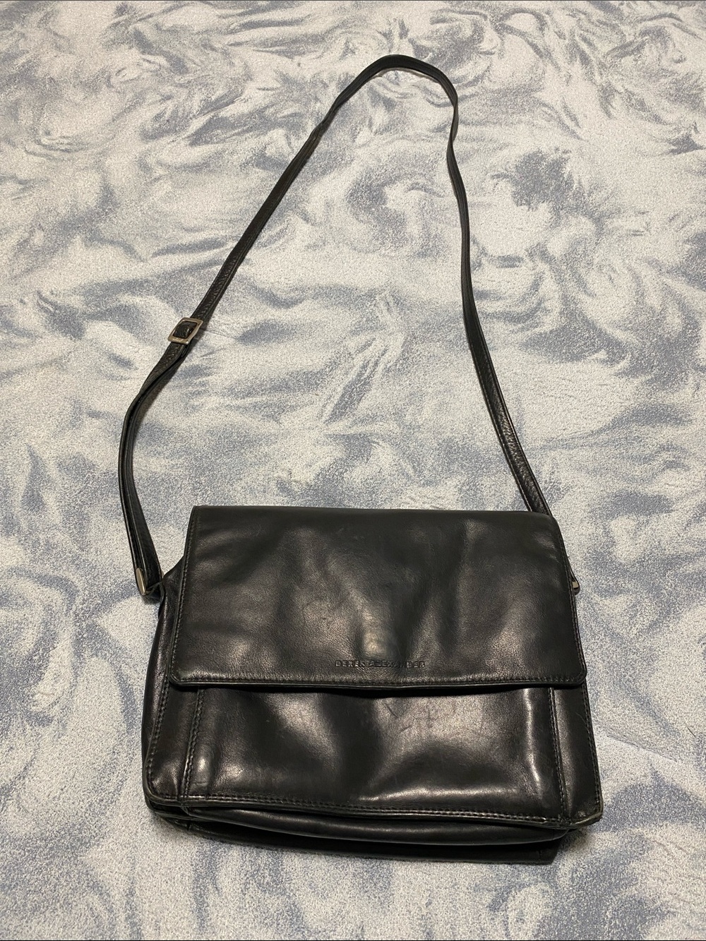 Classic Black Leather Crossbody Bag - Timeless Everyday Style